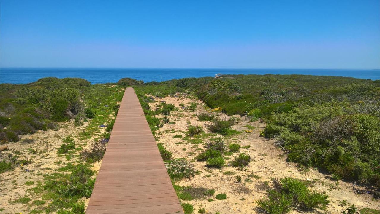 阿尔热祖尔 Monte Da Sapaleira旅馆 外观 照片